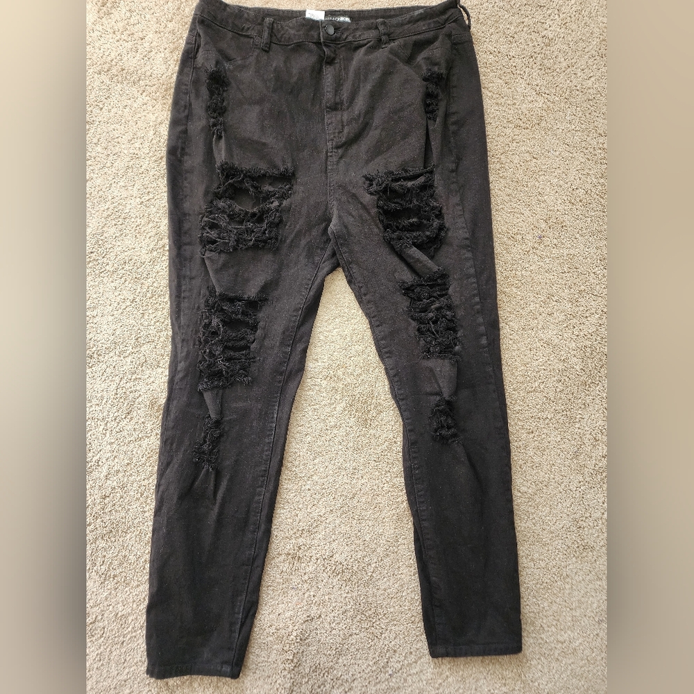 Fashion Nova Black High-Rise Skinny Jeans